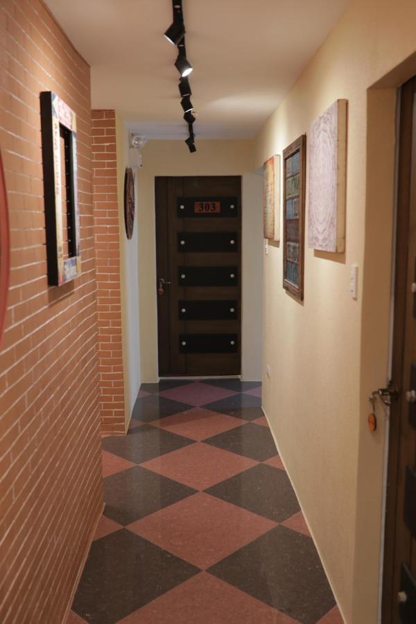 Cerca Hotel Balabag  Bagian luar foto